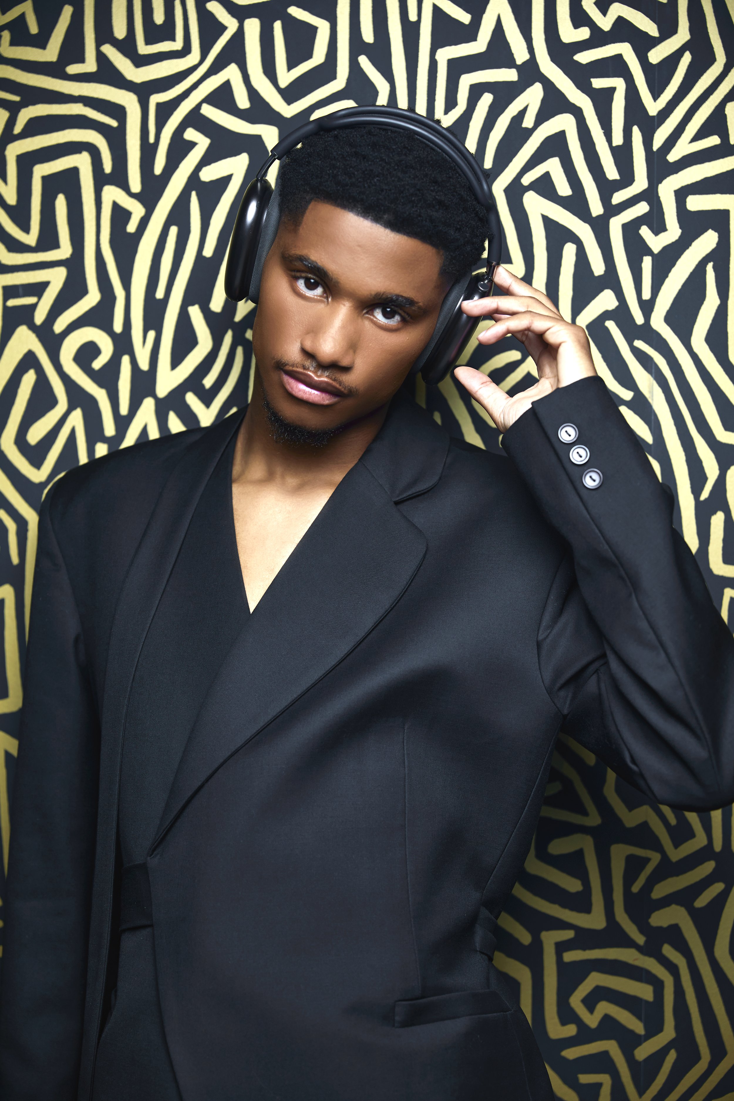 The Throne Magazine